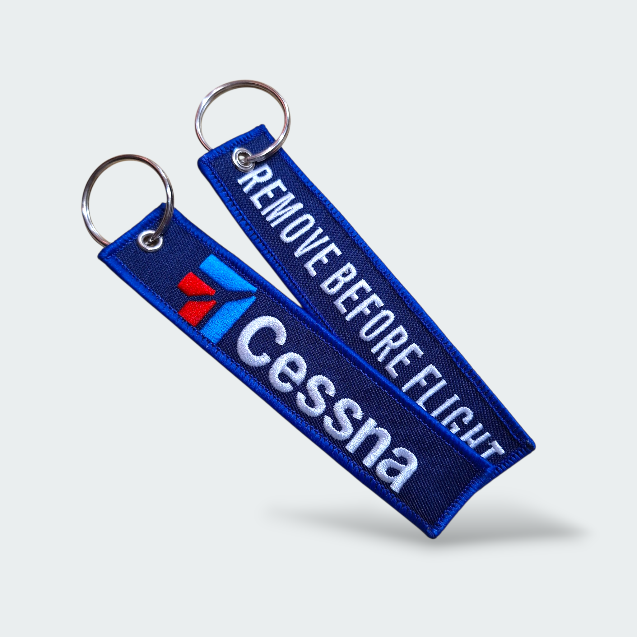 LLAVERO  CESSNA AZUL