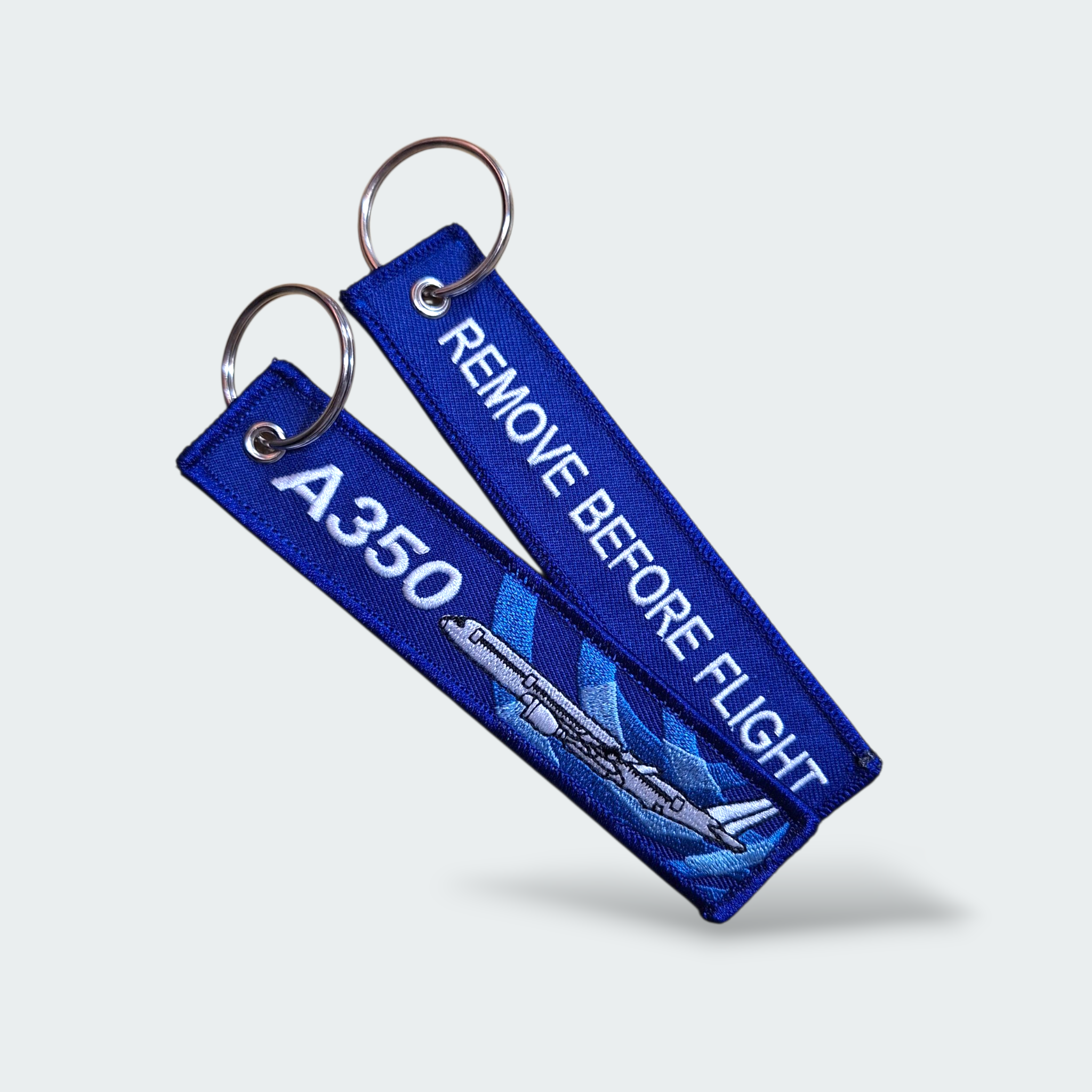 LLAVERO AIRBUS  A350 AVION
